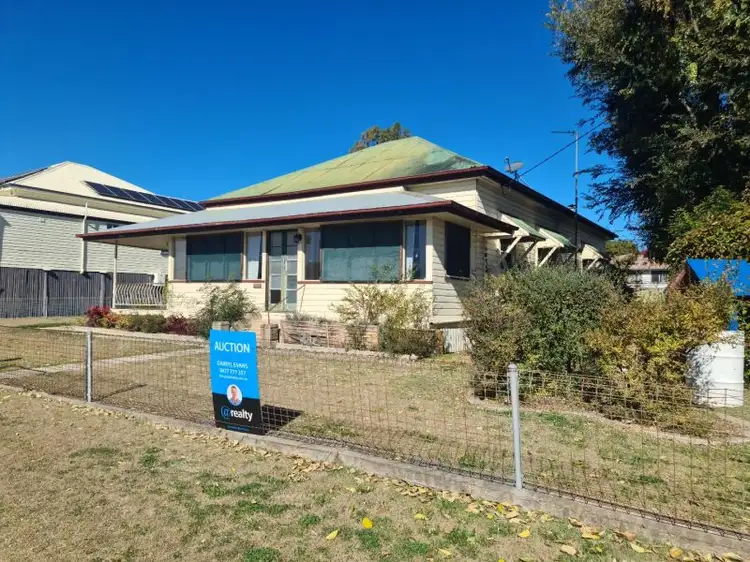 62 Wood Street, Warwick QLD 4370
