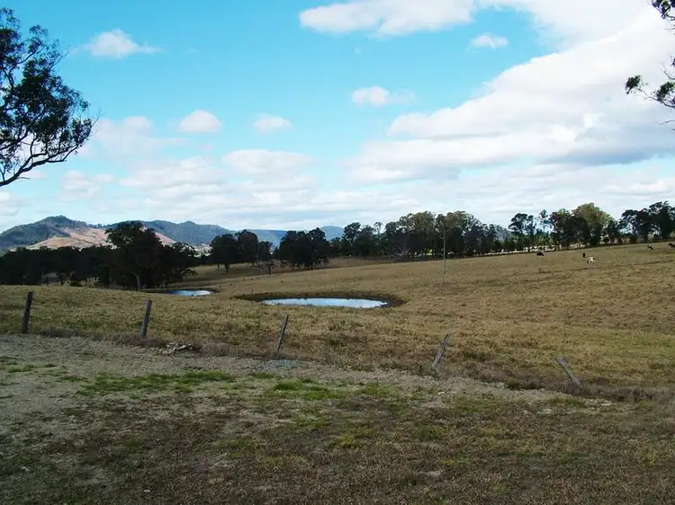 11 Woodward Street, Gloucester NSW 2422
