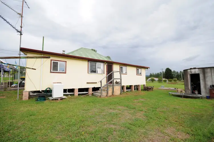 Third view of Homely house listing, 3 William Street, Stratford NSW 2422