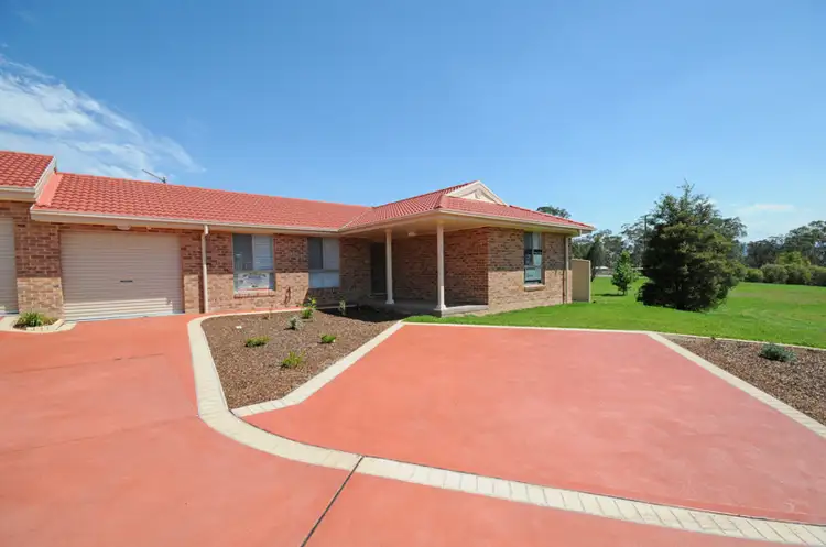 Main view of Homely townhouse listing, 5/44 Carter Crescent, Gloucester NSW 2422