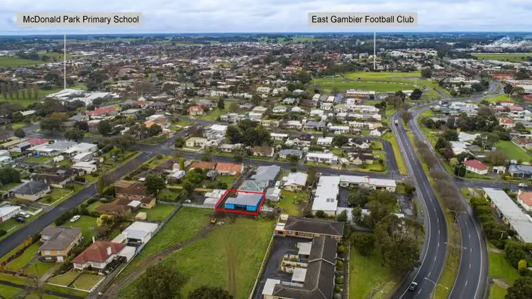 Second view of Homely townhouse listing, 3/47 Anthony Street, Mount Gambier SA 5290
