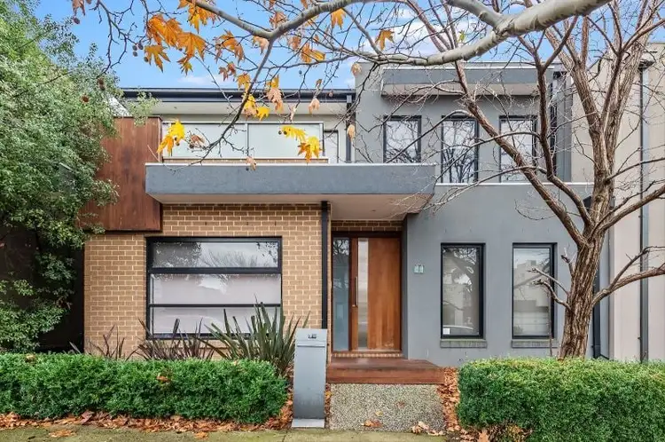 39 The Esplanade, Caroline Springs VIC 3023