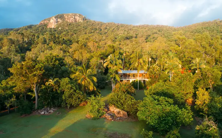 128 Castle Rock Road, Byfield QLD 4703
