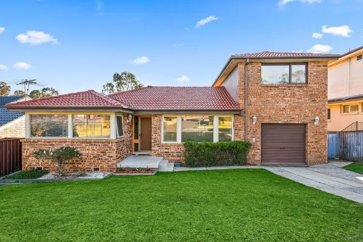 115 Jacaranda Avenue, Bradbury NSW 2560