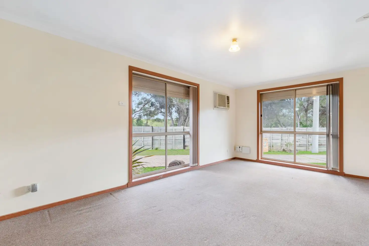 Main view of Homely unit listing, 1/14 Callanan Drive, Melton South VIC 3338