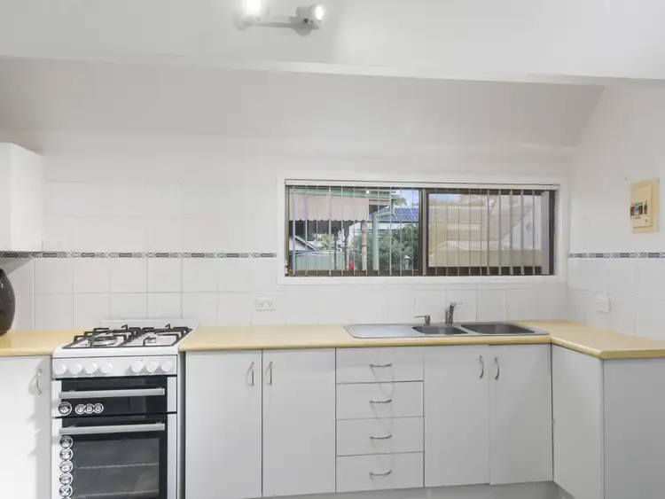 Second view of Homely retirement listing, B4/40 Shoalhaven Heads Road, Shoalhaven Heads NSW 2535