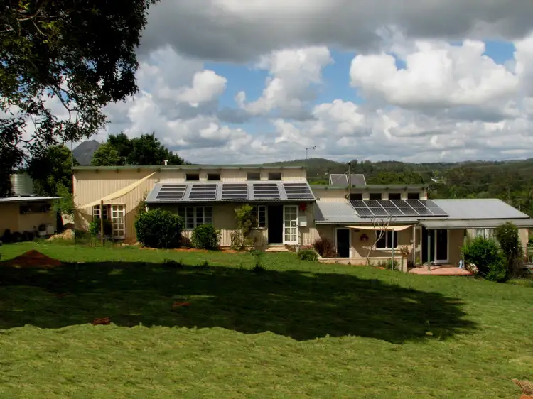 13 Risley Court, Cooran QLD 4569