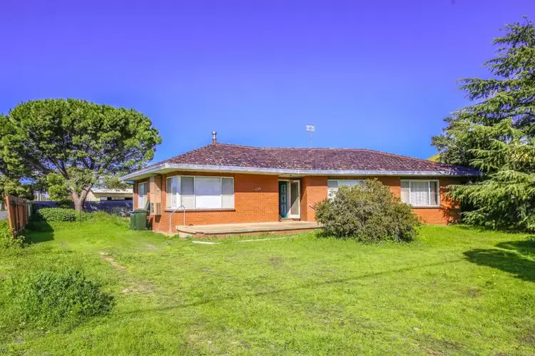78 Wellington Street, Deniliquin NSW 2710