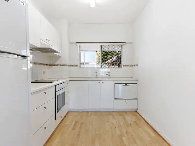Fourth view of Homely unit listing, 2/153 Esplanade, Rockingham WA 6168