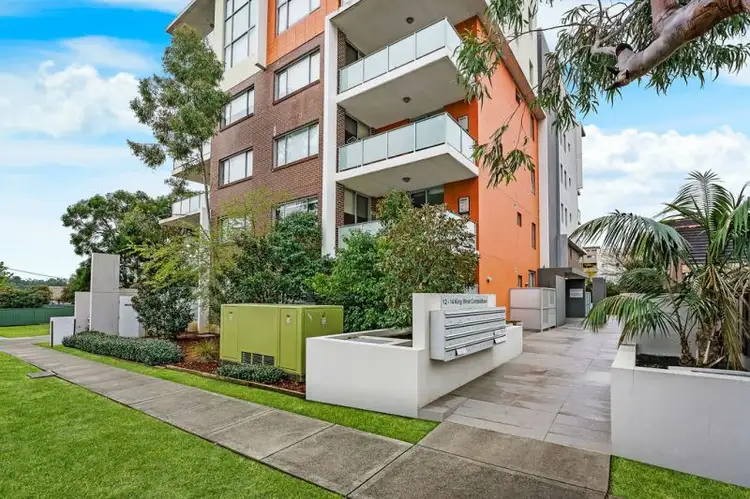 30/12-14 King Street, Campbelltown NSW 2560