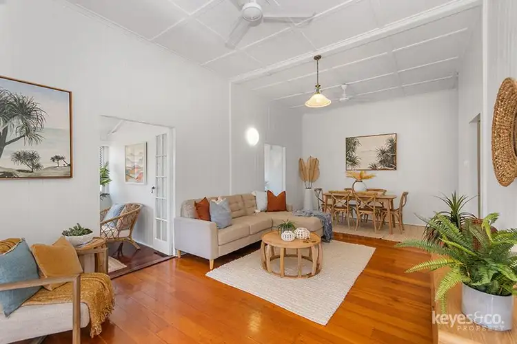 Main view of Homely house listing, 4 Piccadilly Street, Hyde Park QLD 4812