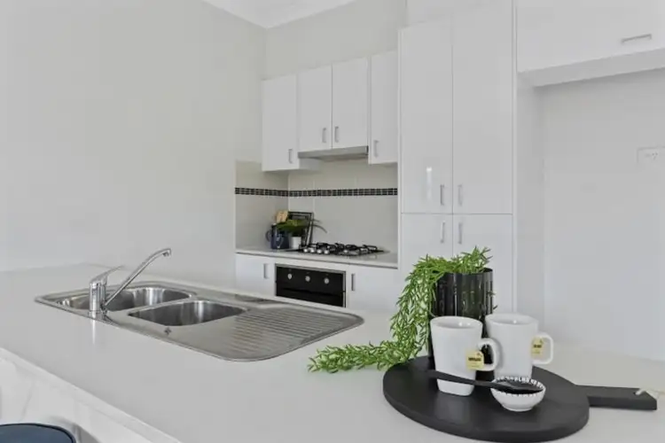 Fourth view of Homely townhouse listing, 8 Grandvue Boulevard, Pakenham VIC 3810