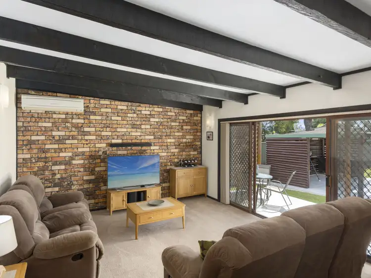 9 Wyndarra Way, Koonawarra NSW 2530