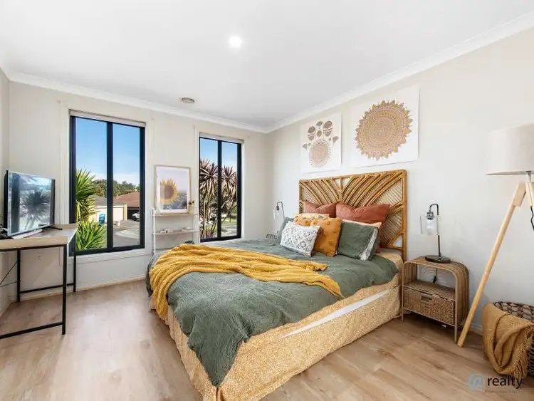 Sixth view of Homely house listing, 28 Summerhill Boulevard, Drouin VIC 3818