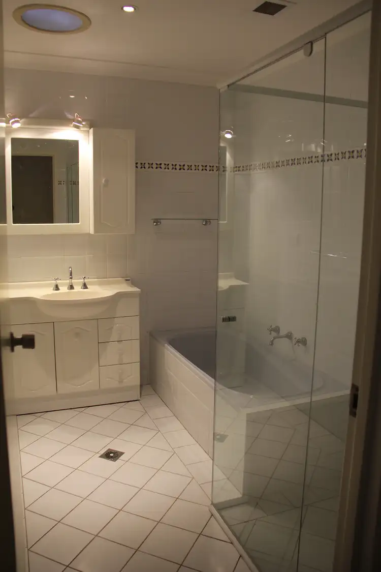 Sixth view of Homely villa listing, 4/30 Macpherson St, Warriewood NSW 2102
