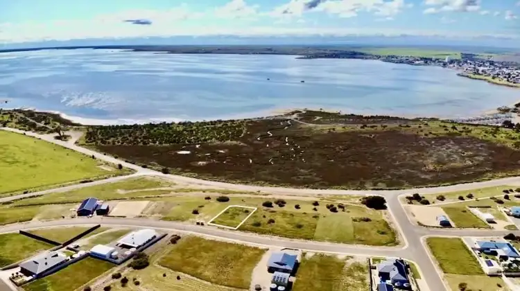 9 Oscar Williams Drive, Streaky Bay SA 5680