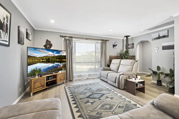 Fifth view of Homely house listing, 7 Lawson Court, Kippa-Ring QLD 4021