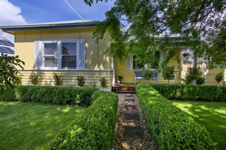 39 Myer St, Lakes Entrance VIC 3909