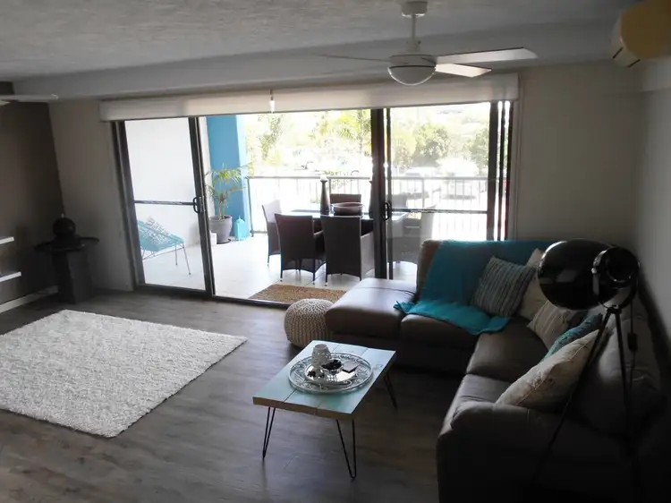17/4 Grand Parade, Kawana Island QLD 4575