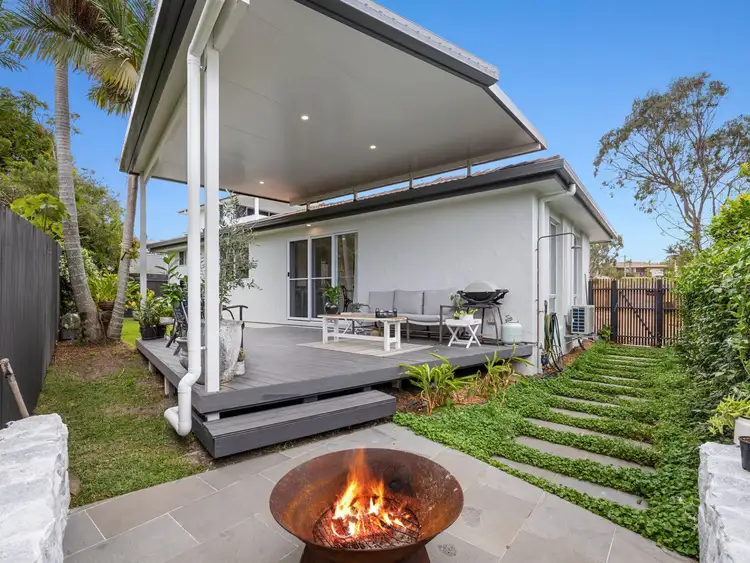 Second view of Homely semi-detached listing, 2/26 Gibson Street, Kingscliff NSW 2487