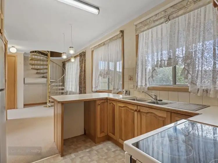Fifth view of Homely house listing, 46 Peart Street, Leongatha VIC 3953