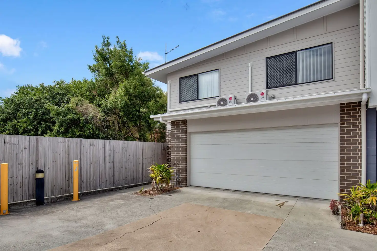 Main view of Homely townhouse listing, 34/10 Riverview Road, Nerang QLD 4211