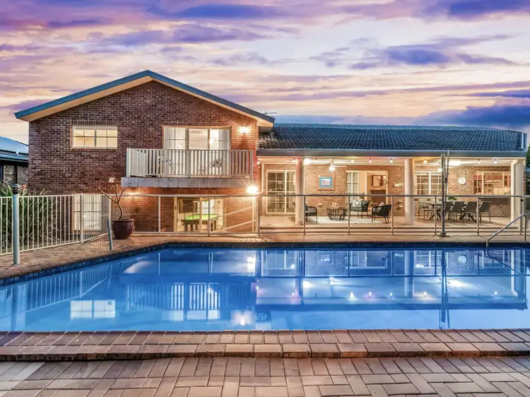 8 Sunningdale Circuit, Robina QLD 4226
