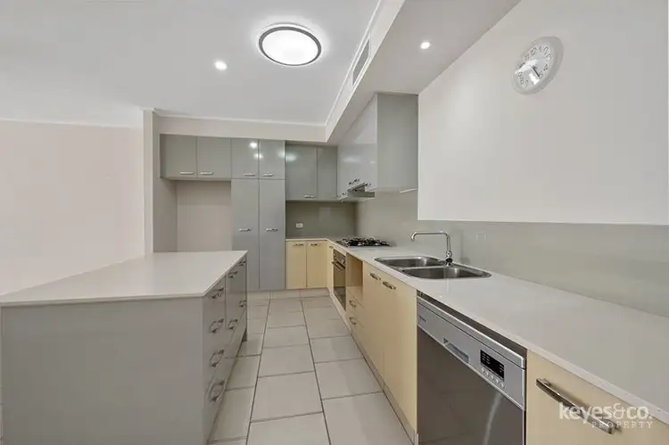 Third view of Homely apartment listing, 313/72-74 The Strand, North Ward QLD 4810