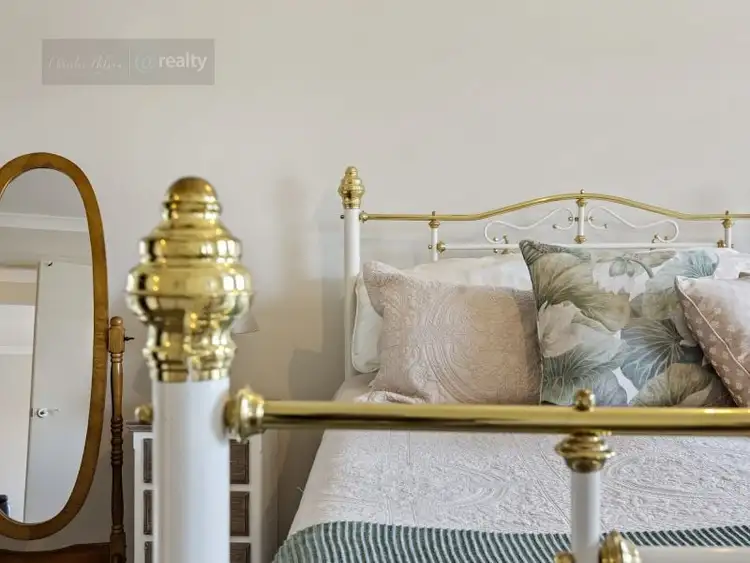 Sixth view of Homely house listing, 4 Royal Place, Leongatha VIC 3953