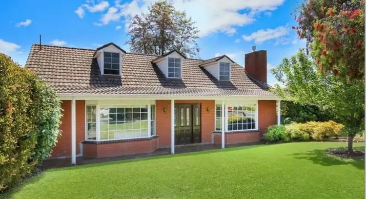 375 Woodstock Court, East Albury NSW 2640