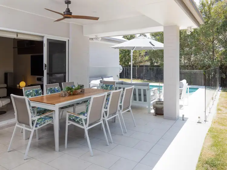 Fifth view of Homely house listing, 8 Goodenia Crescent, Seventeen Mile Rocks QLD 4073