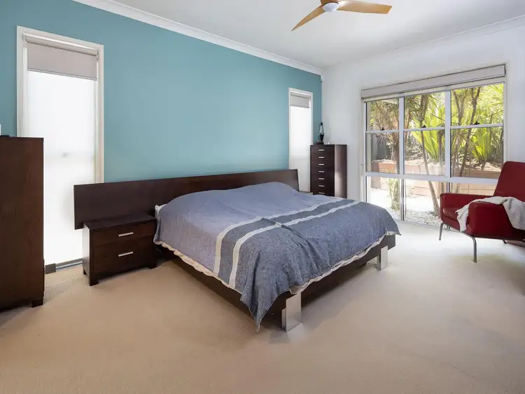 Sixth view of Homely house listing, 8 Goodenia Crescent, Seventeen Mile Rocks QLD 4073