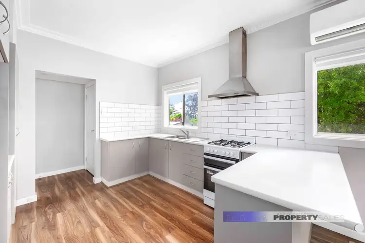 15 William Street, Newborough VIC 3825