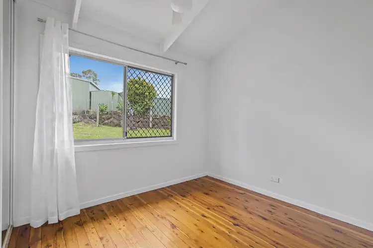 Fifth view of Homely house listing, 2 Theodore Place, Molendinar QLD 4214