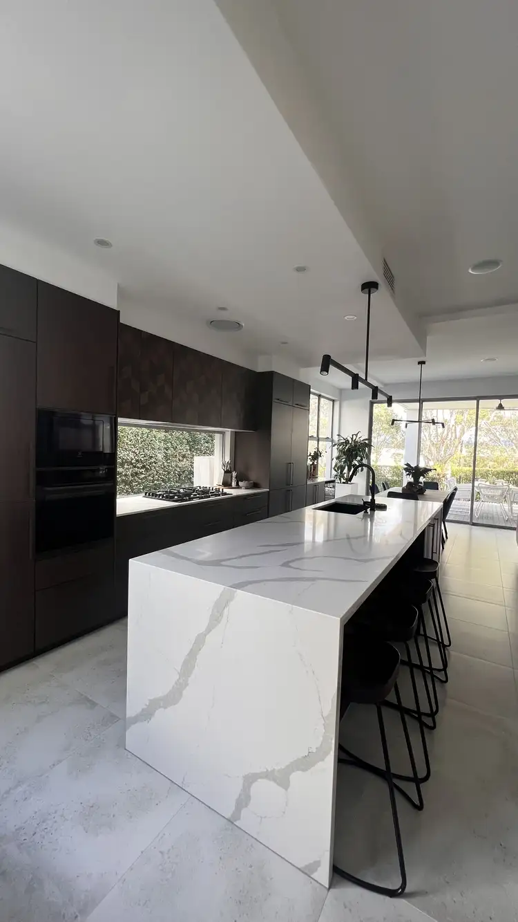 7002a Vista Drive, Benowa QLD 4217