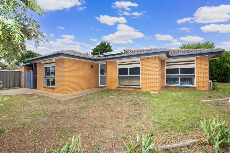 1 Binda Place, Flowerdale NSW 2650