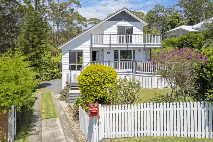 17 Saguaro Court, Tamborine Mountain QLD 4272