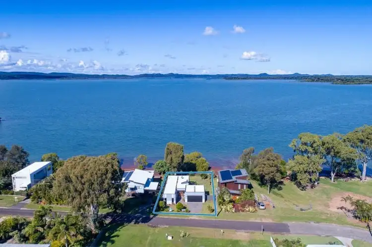12 Coorong Street, Macleay Island QLD 4184