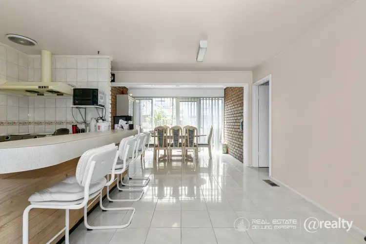 Second view of Homely house listing, 2 Bellbird Court, Springvale South VIC 3172