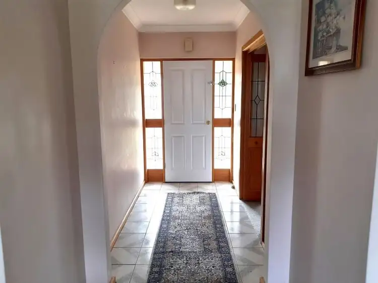 Second view of Homely house listing, 10 Bellevale Court, Mount Gambier SA 5290