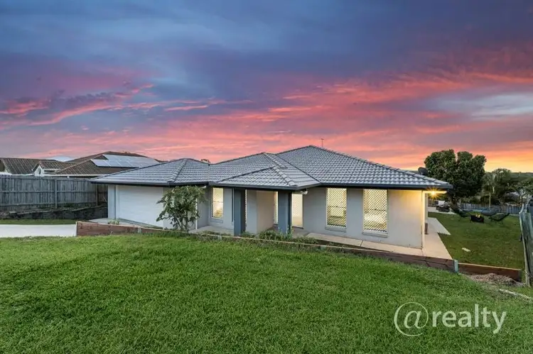 9 Lukla Court, Warner QLD 4500