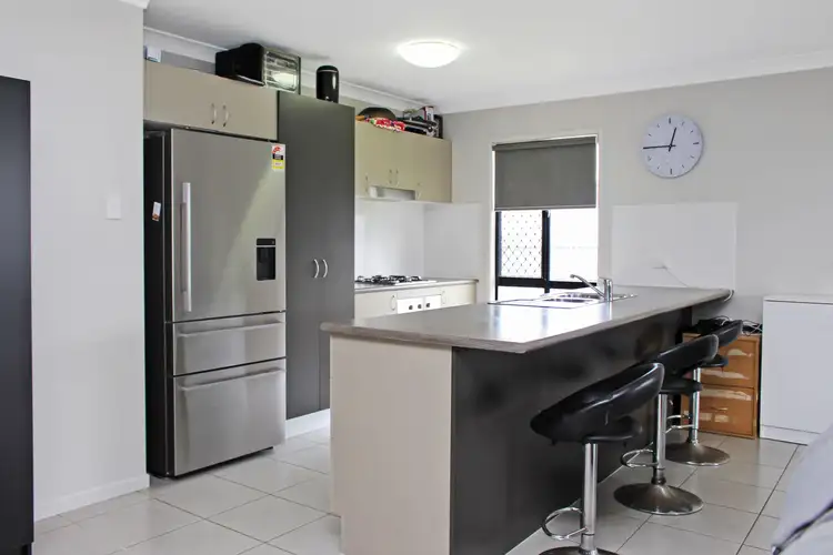Second view of Homely house listing, 6 Roosevelt Loop, Mount Louisa QLD 4814