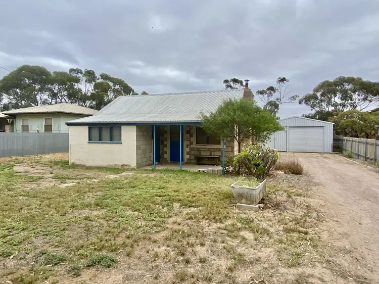 29 Barnes Street, Poochera SA 5655