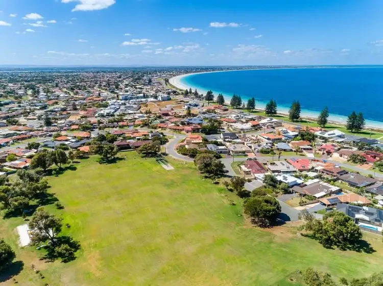 4/27 Nettleton Way, Safety Bay WA 6169