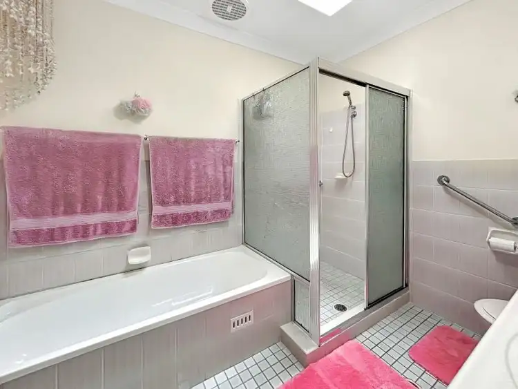 Seventh view of Homely villa listing, 5/5-21 Vales Road, Mannering Park NSW 2259