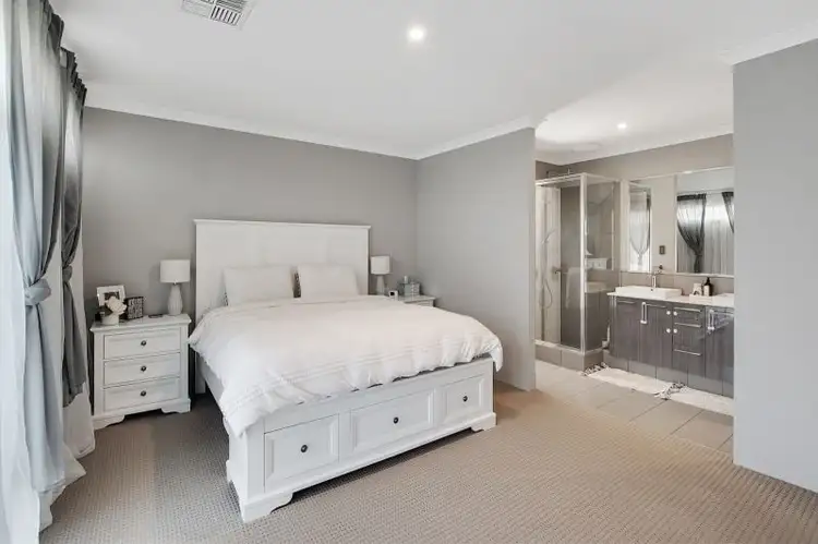 Sixth view of Homely house listing, 6 Sienna Grove, Karnup WA 6176