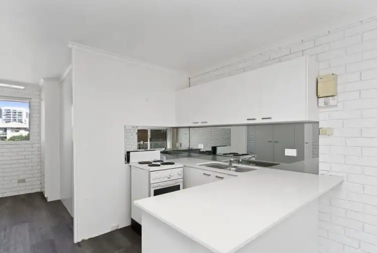 Fourth view of Homely studio listing, 19/4 Brighton Street, Biggera Waters QLD 4216