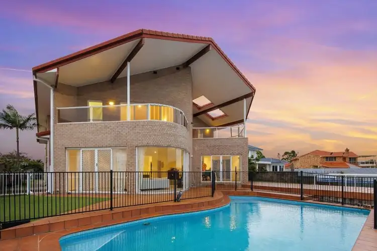 111 Masthead Drive, Raby Bay QLD 4163