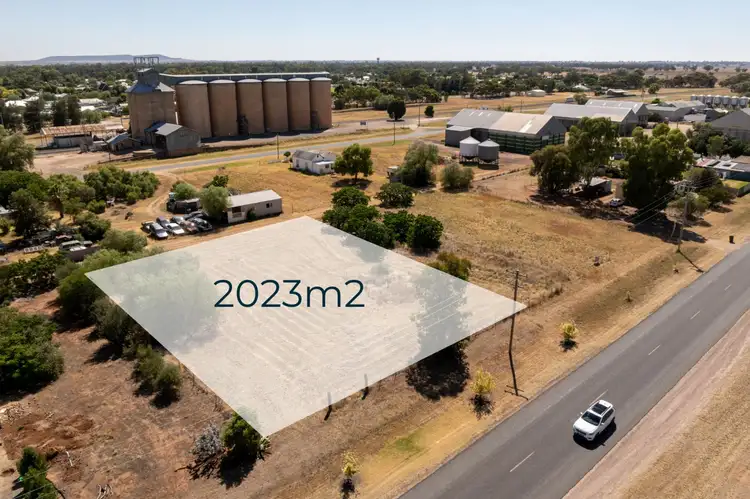 69-71 Reid Street, Lockhart NSW 2656