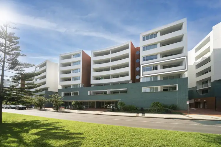 307/23 Honeysuckle Drive, Newcastle NSW 2300